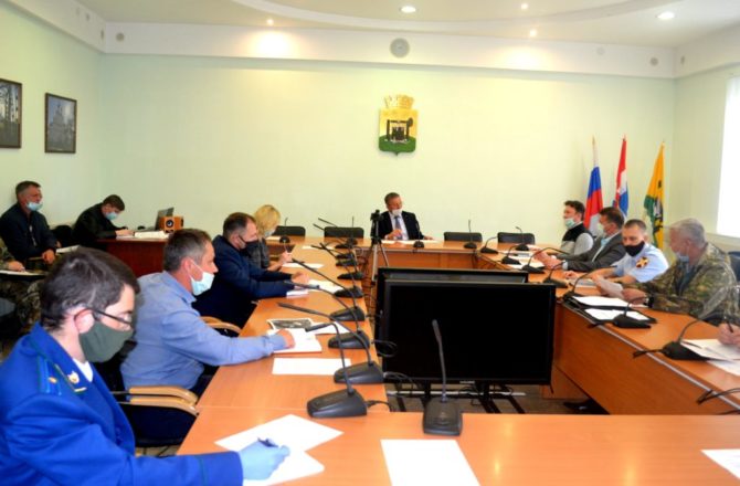 В администрации Соликамска прошло заседание комиссии по ситуации в посёлке Тюлькино